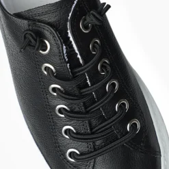 Black Hadley Sneaker Laces