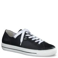Carly Sneaker