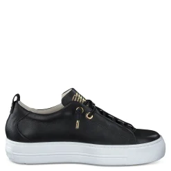 Faye Sneaker