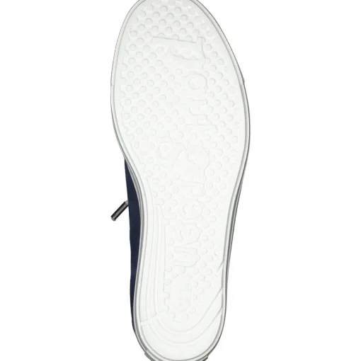 Faye Sneaker