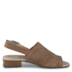 Helena Sandal