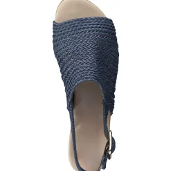 Helena Sandal
