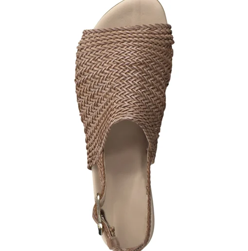 Helena Sandal