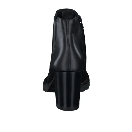 Sahara Boot