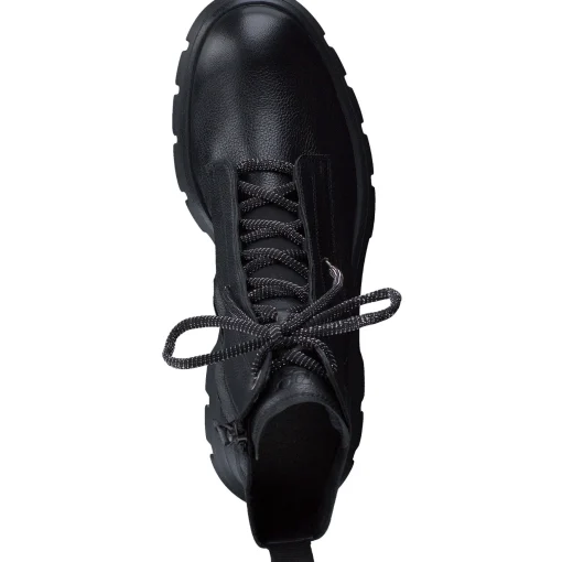 Sasha Boot