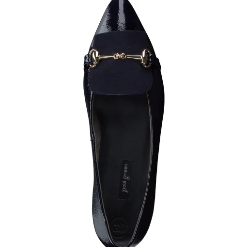 Selena Flat