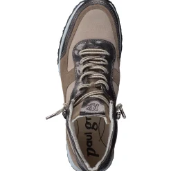 Spunky Sneaker
