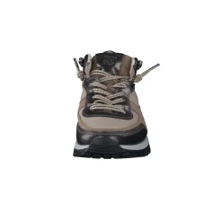 Spunky Sneaker