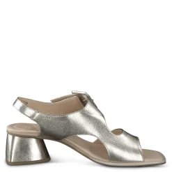 Tanya Sandal
