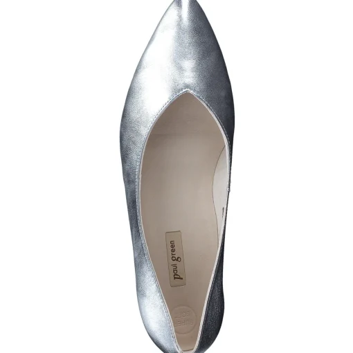 Tia Flat