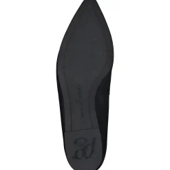 Tia Flat