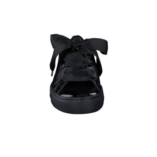 Tiger Lilly Sneaker