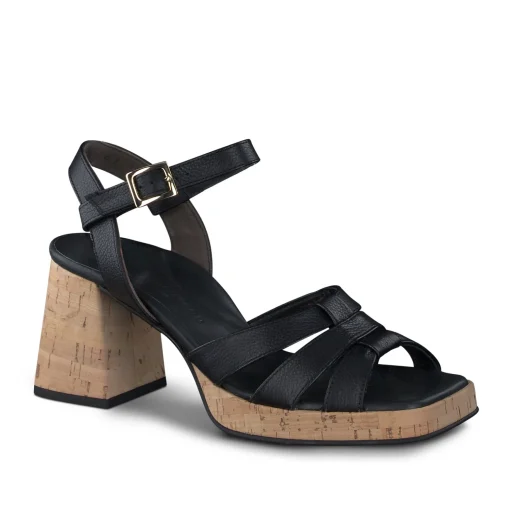 Tina Sandal
