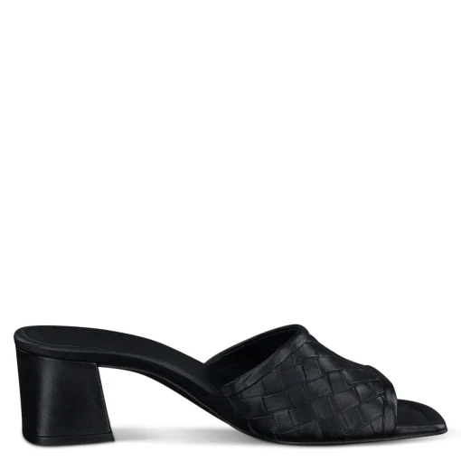 Tisha Heel