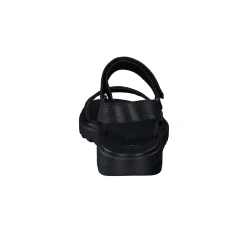 Toni Sandal