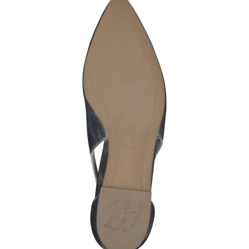 Tyra Flat