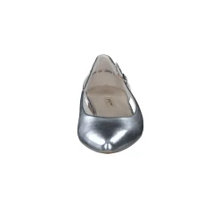 Tyra Flat